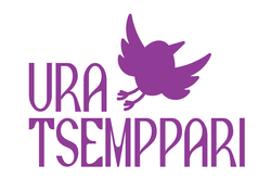 Logo, missä lukee violetilla tekstillä Uratsemppari ja on kuva lentoon lähtevästä linnusta